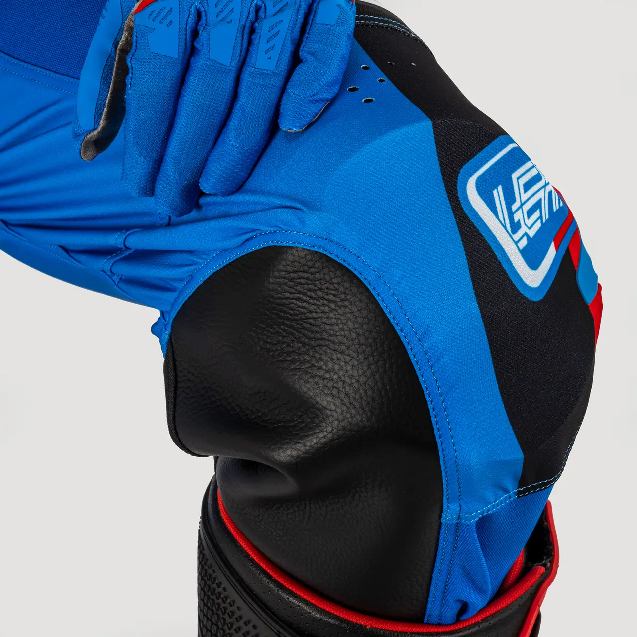 2025 Leatt 4.5 Motocross Pant Pitboard Royal - Image 4