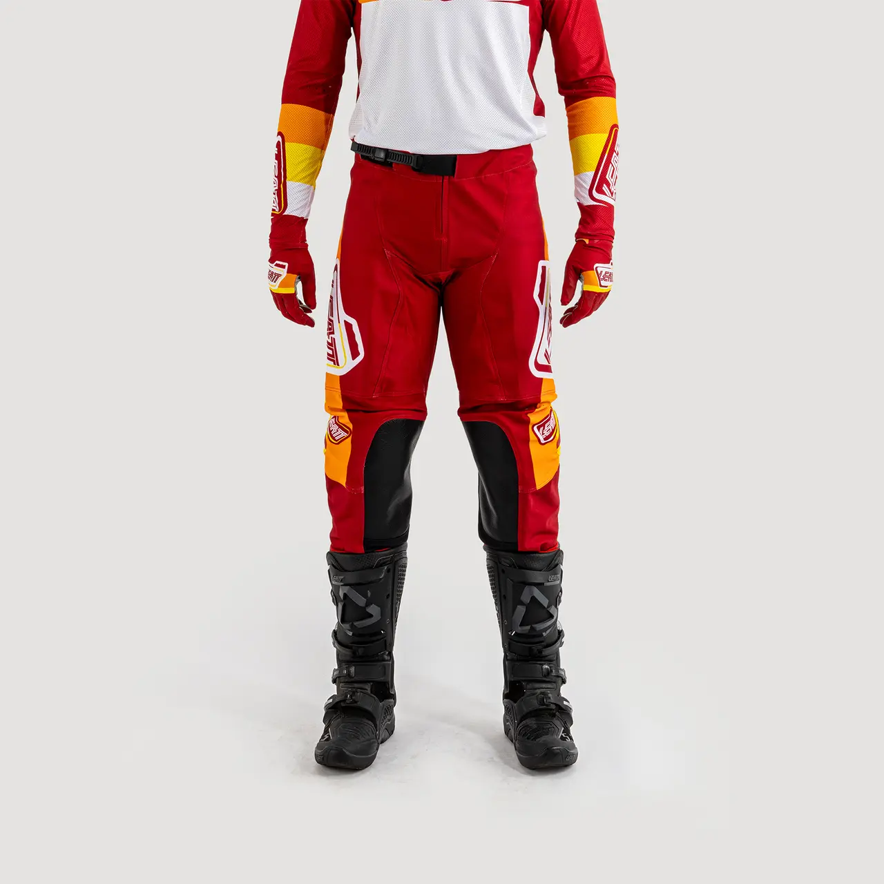 2025 Leatt 4.5 Motocross Pant Pitboard Ruby - Image 2