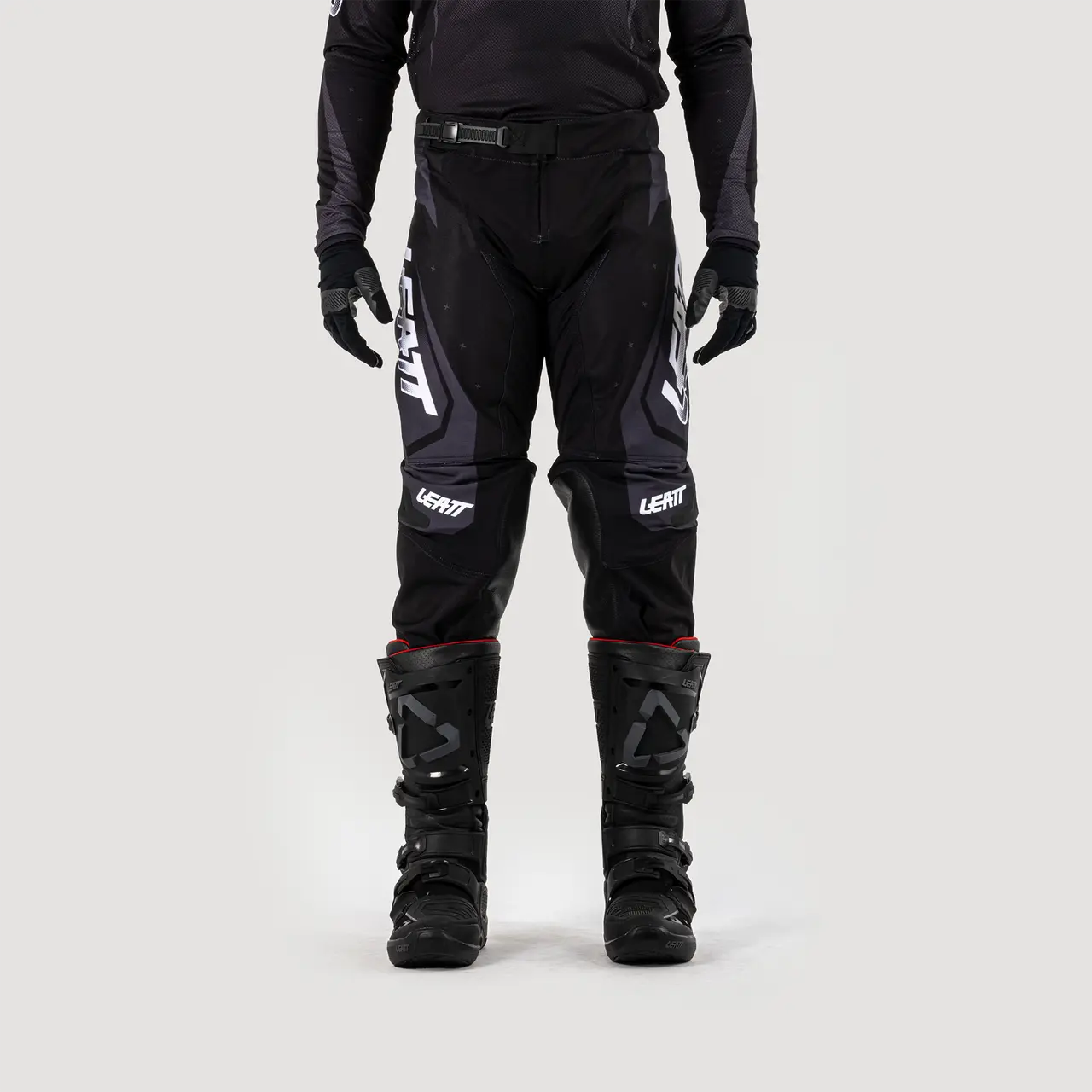 2025 Leatt 4.5 Motocross Pant Stealth - Image 7
