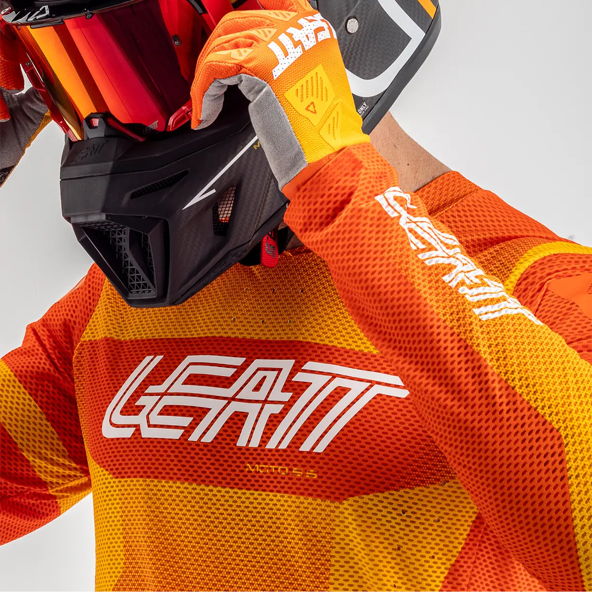 2025 Leatt 5.5 Jersey Ultraweld Flame - Image 5