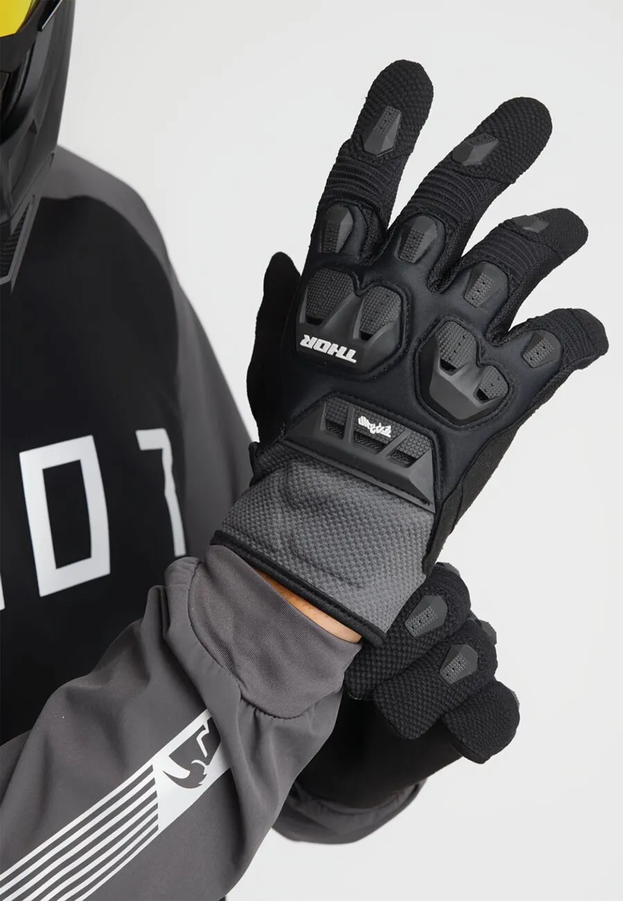 Thor Glove Terrain Black Charcoal - Image 3